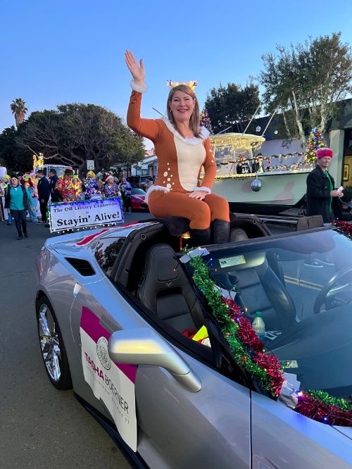 Ocean Beach Holiday Parade