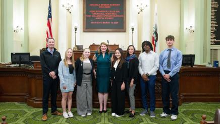 Pacific Ridge Students Visit Assembly Floor